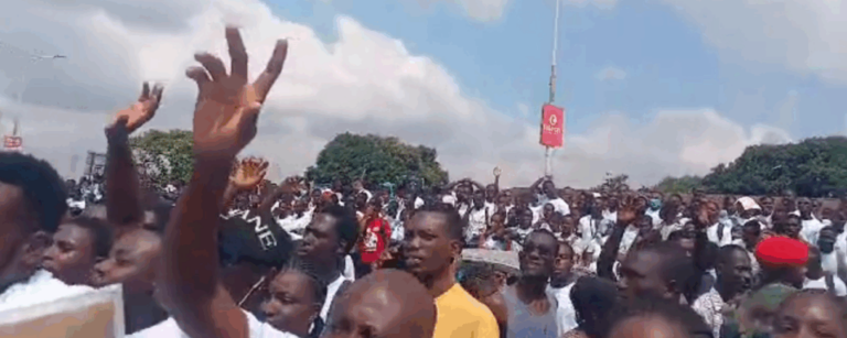 Six dead in El-Wak Stadium stampede during military recruitment